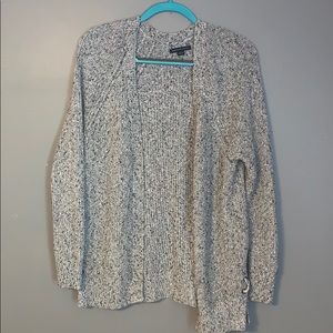 American Eagle grey and black cardigan